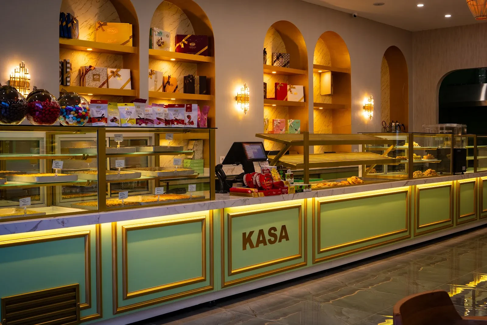 TATELLA PASTA/ CAFE