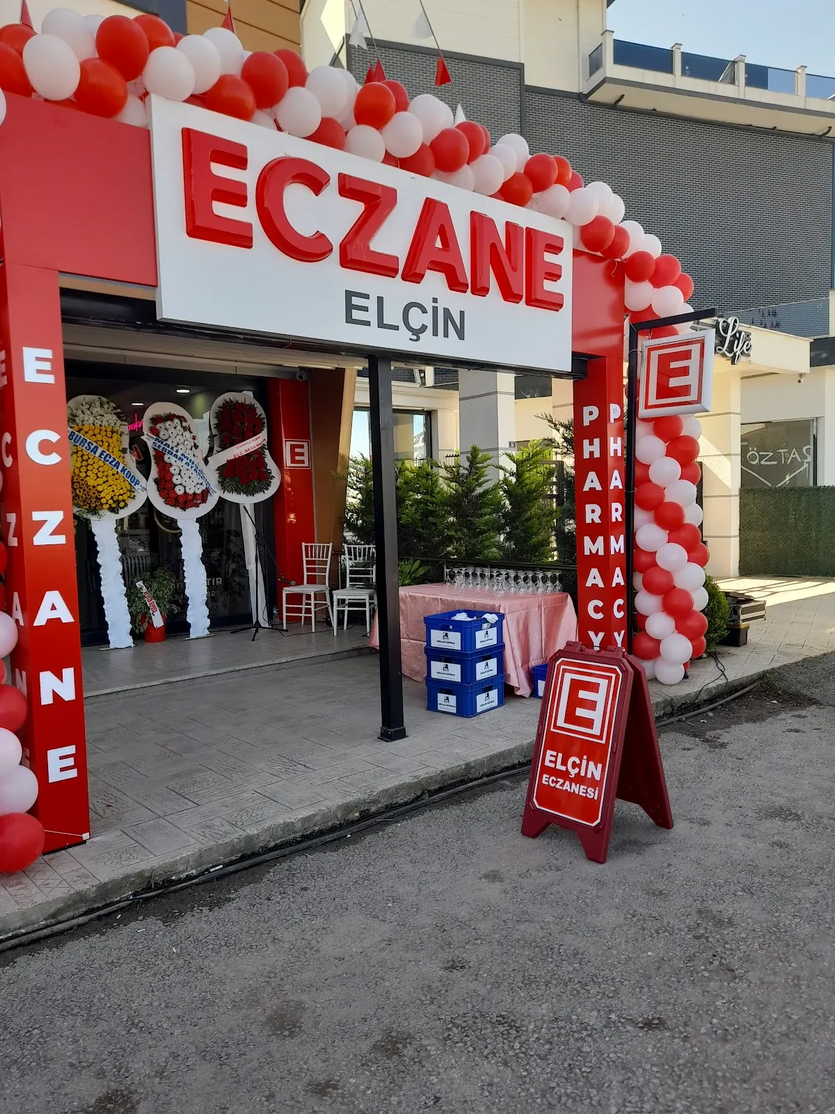Elçin Eczanesi