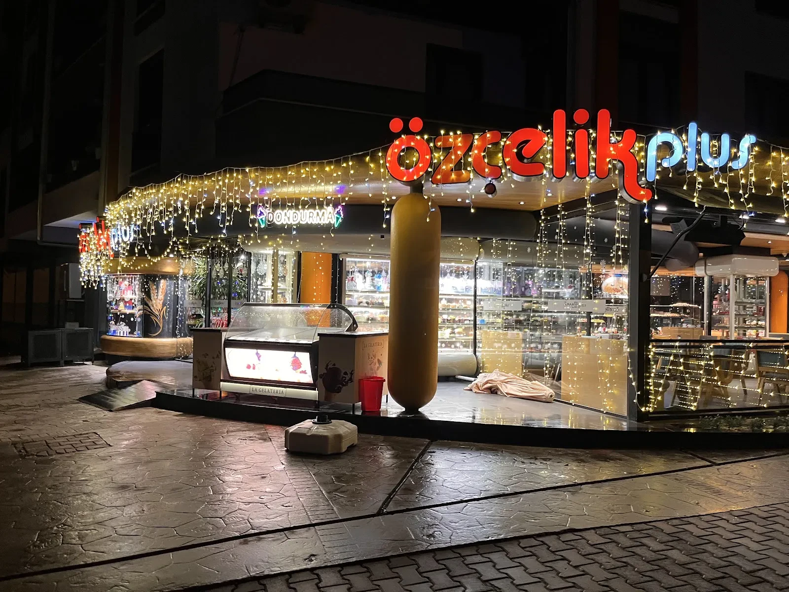 ÖZÇELİK PLUS