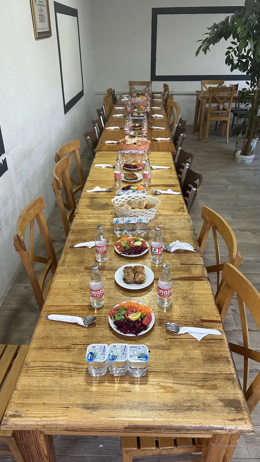 Ünlü yemek