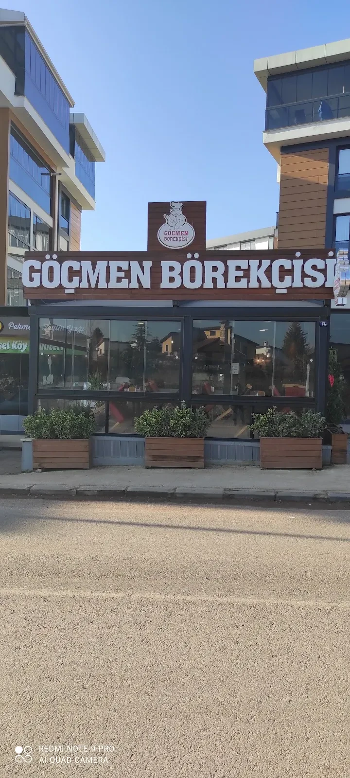 Göçmen Börekçisi