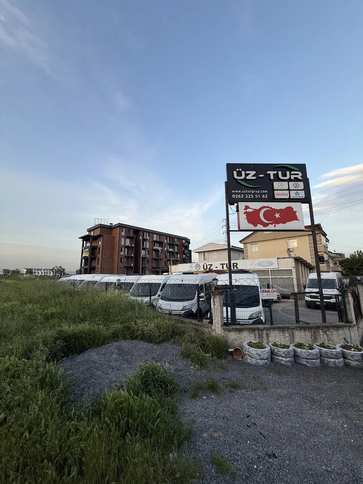 ÜZ-TUR TURİZM