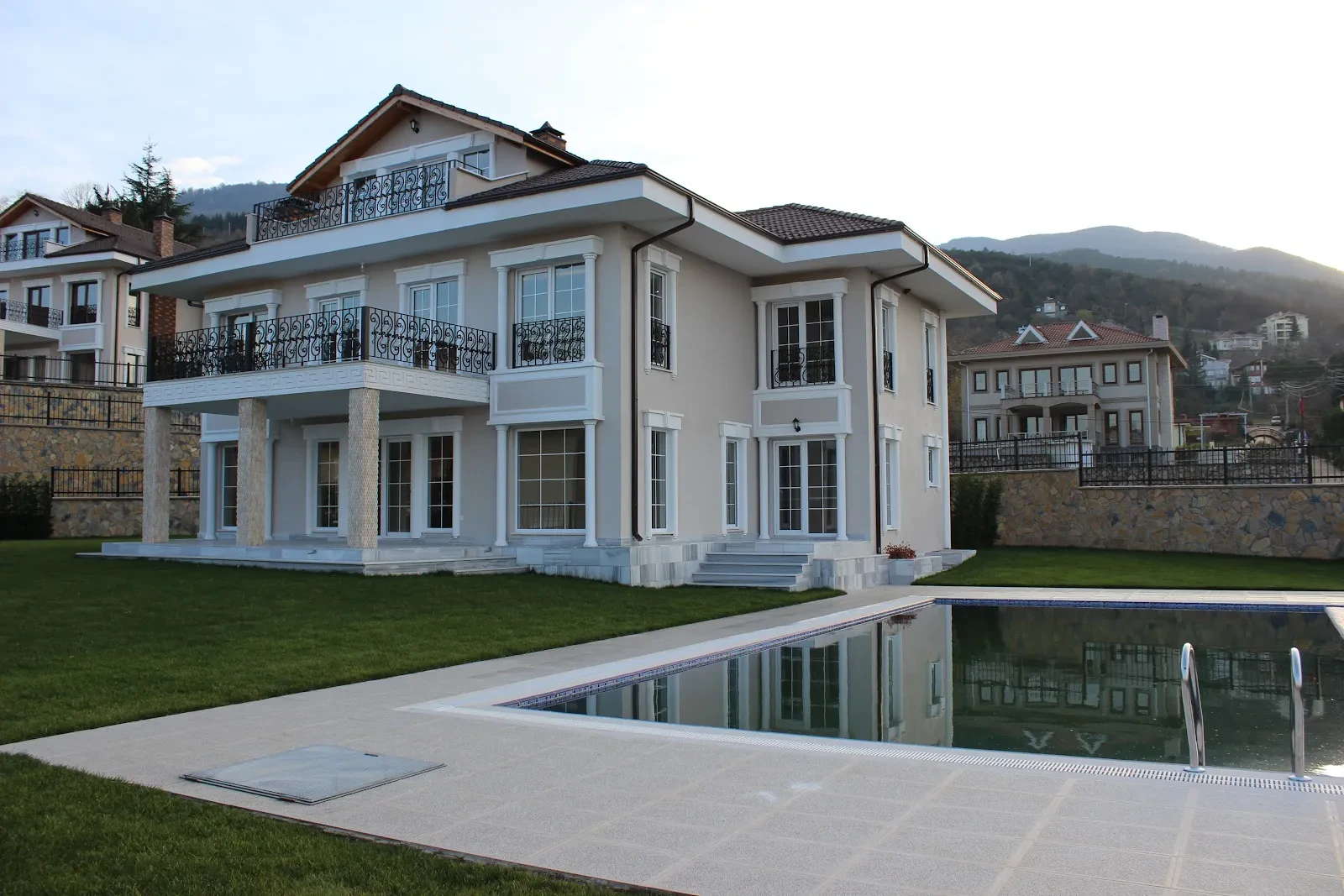Maşukiye Emlak