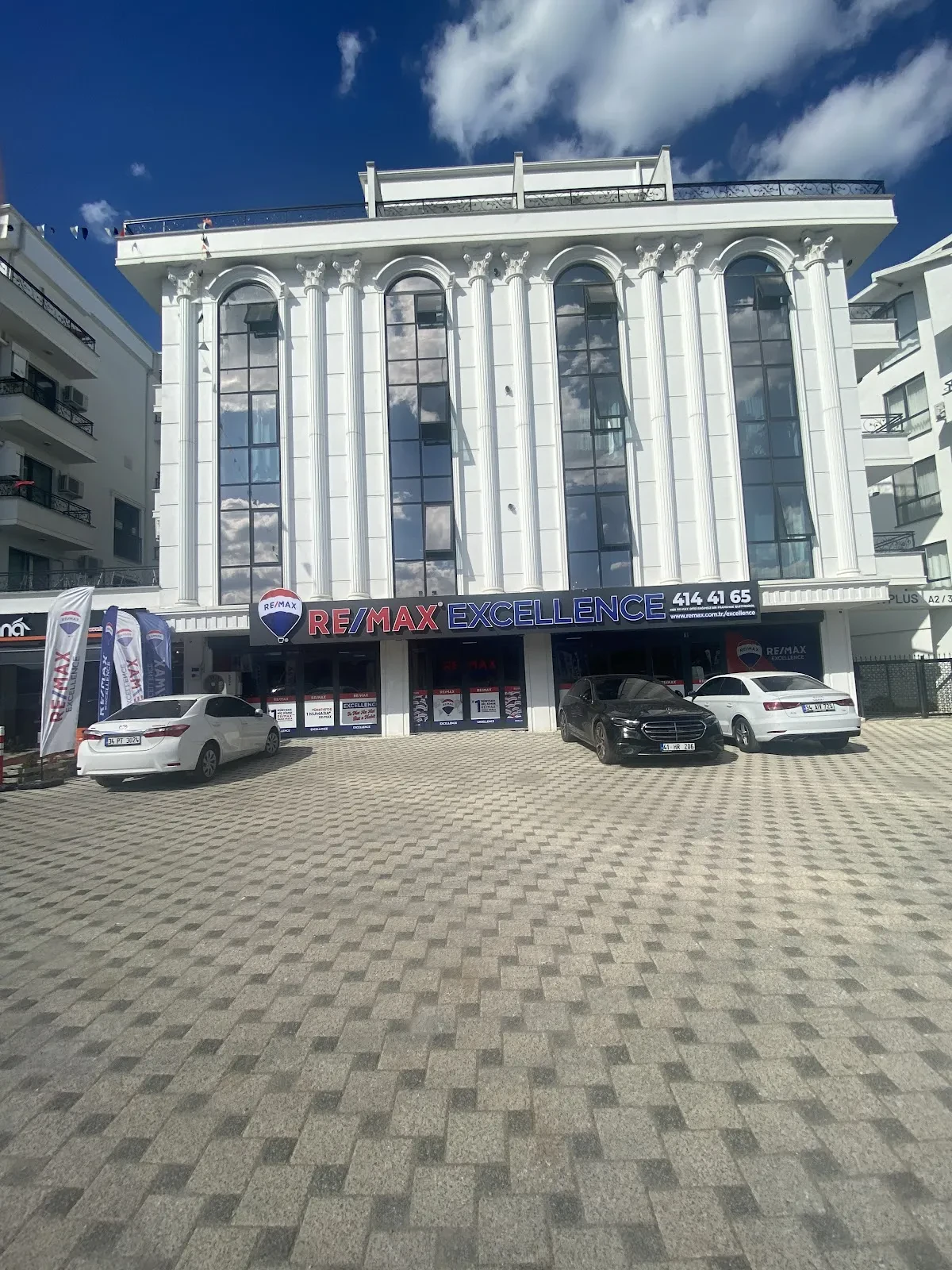 Remax Excellence