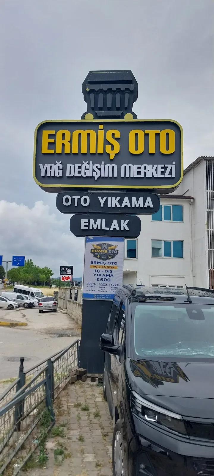 Ermiş Oto Yıkama ve Yağ Değişim Merkezi