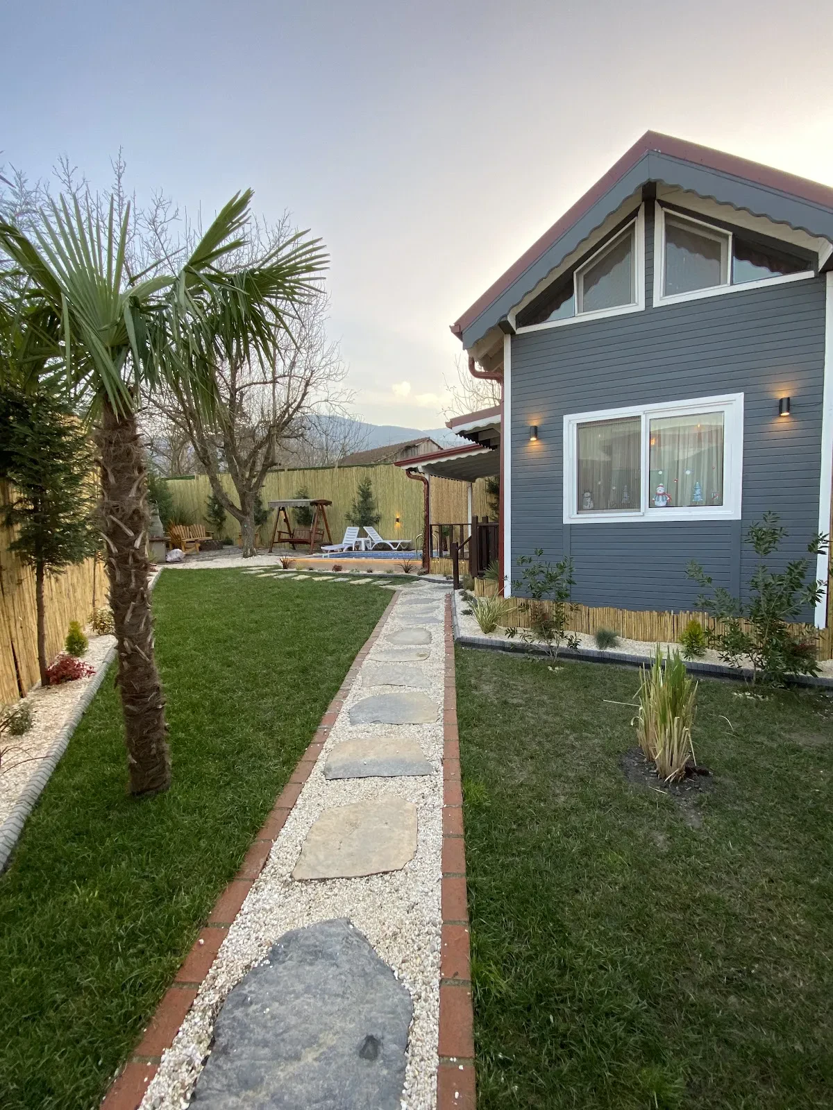 Tree Bungalov