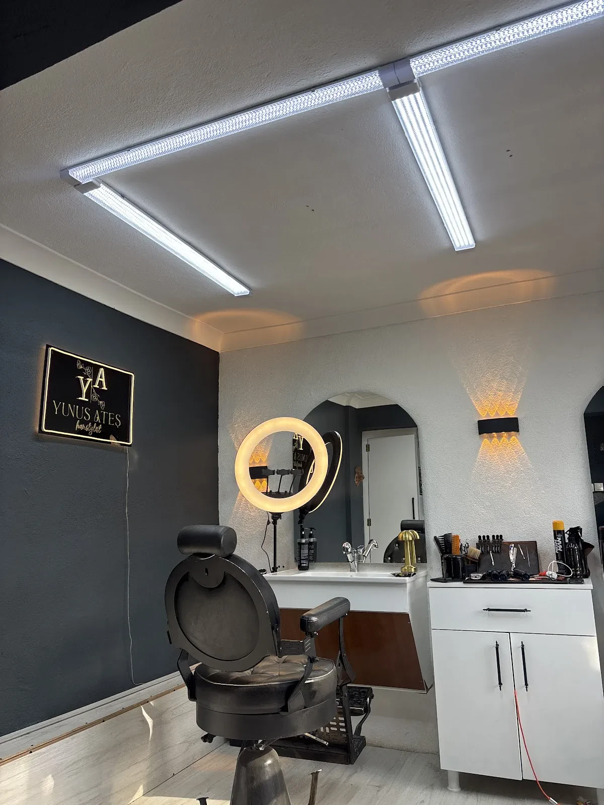 Yunusateshairstylist