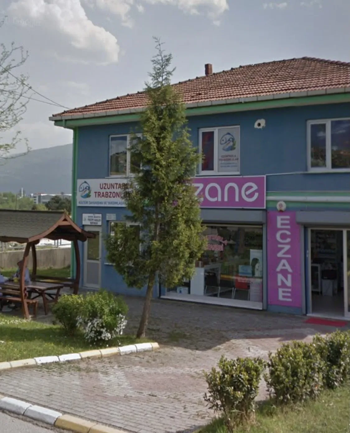 Uzuntarla Eczanesi