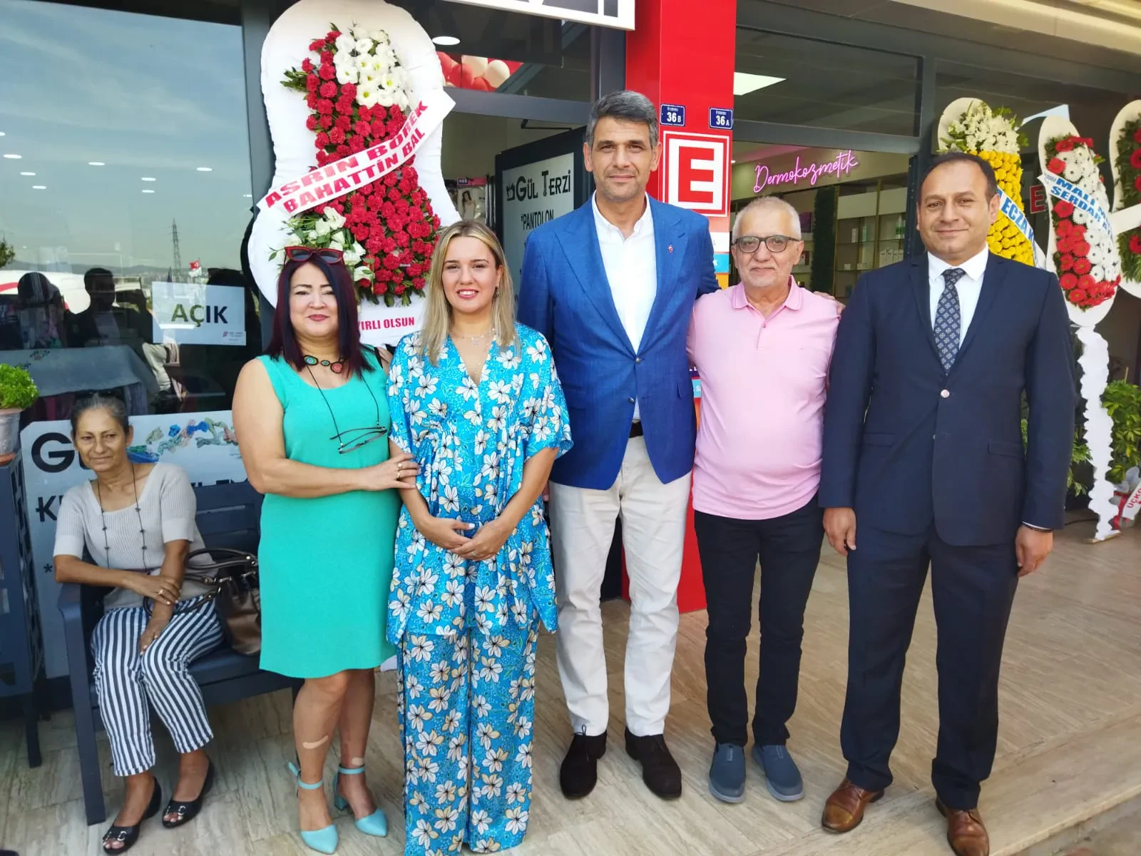 Elçin Eczanesi fotoğraf 2