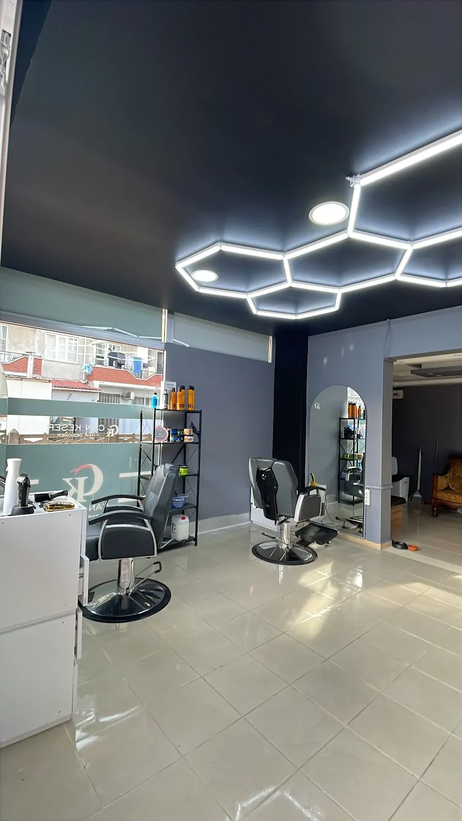 Can Keser Hair Designer fotoğraf 1