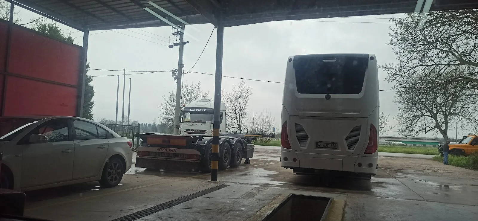 GÜRSA OTO ELEKTRİK VE TAKOGRAF SERVİSİ fotoğraf 3
