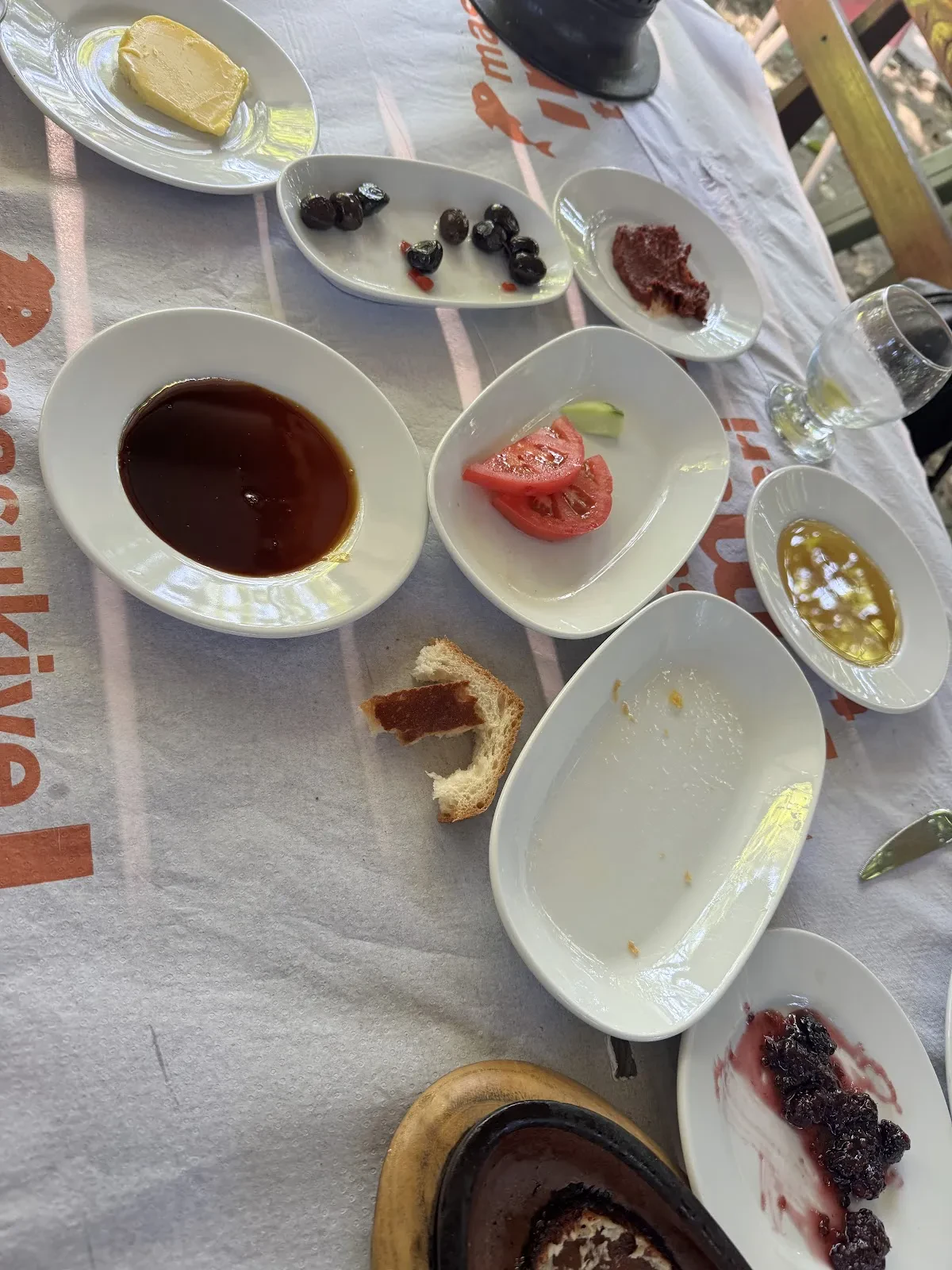 Irmak Restoran fotoğraf 3