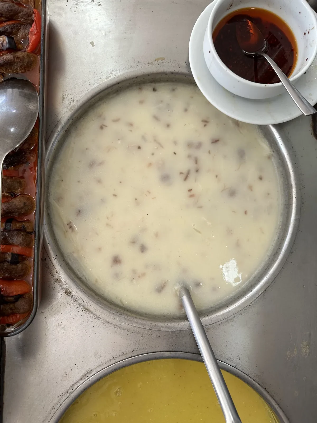 Ünlü yemek