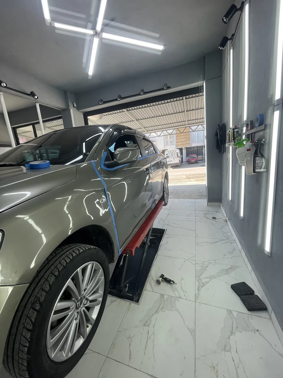 Demir Garage fotoğraf 2