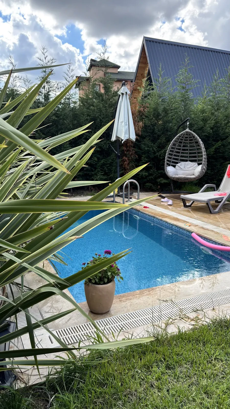 Teona Kartepe Bungalov