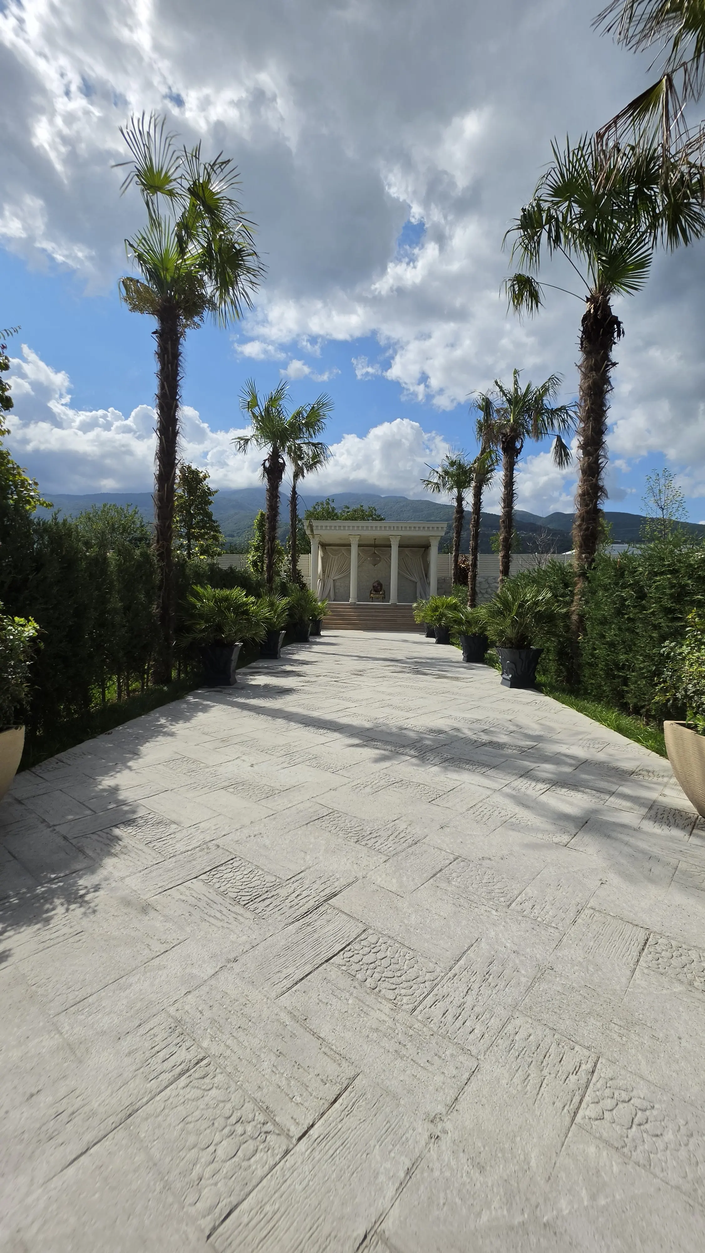 Saray-ı Zadem Botanik ve Plato